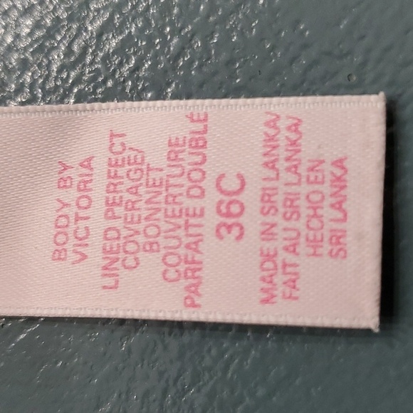 VICTORIA SECRETS BRA, 36C..lined perfect, coverage /Bonnet. Blue lace. - Picture 9 of 10